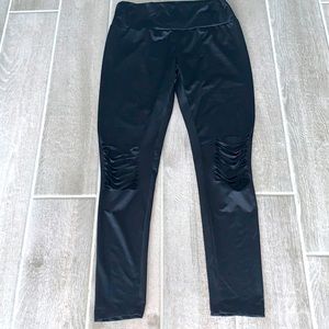 Show-Lai Black Leggings with ripped knees